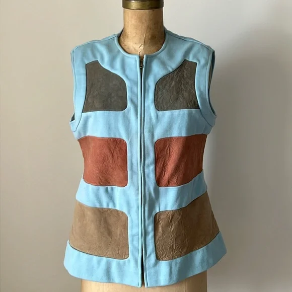 Vintage 1970’s Suede Leisure Set - Picture 5 of 15